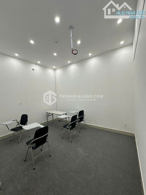 Bán nhà 4 tầng mặt tiền đường Mạc Đỉnh Chi Phường 4, 137m2 vị trí kinh doanh, 13 tỷ - 2