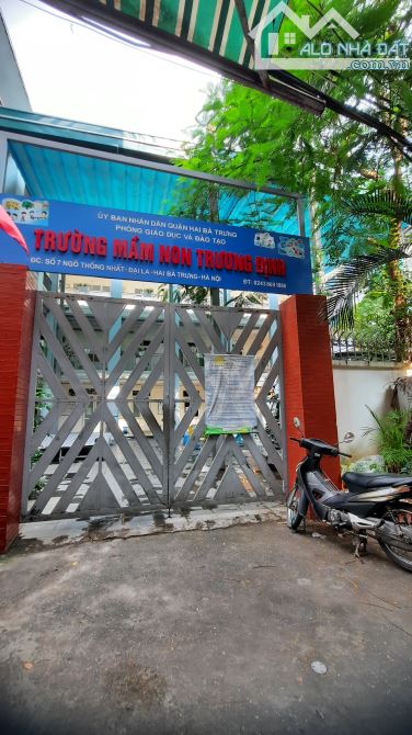 Bán nhà bagac đỗ, gần ô tô tránh ngõ Thống Nhất phố Đại La 49m2 x 3t mt3,9 giá 15,5 tỷ - 2