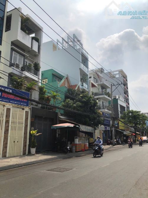 Bán Nhà Mặt Tiền Số 147 Bùi Đình Tuý, Phường 12, Quận Bình Thạnh. Ngang 6,5m Dài 25,6m - 2
