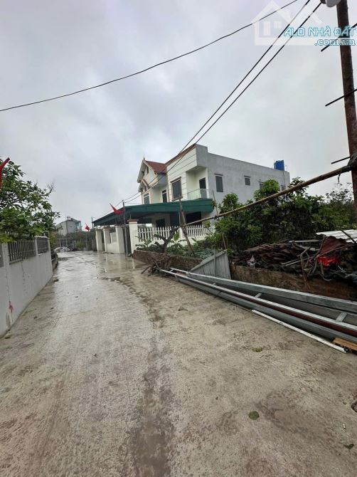 + Thổ cư Đông Tảo - Khoái Châu HY chỉ hơn 2 tỷ  + Đường to 3,5m  2 xe ô tô 🚙 tránh nhau - 2