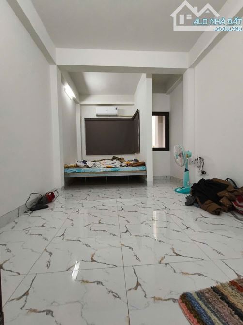 Bán nhà Kim Giang 48m2 5 tầng ô tô đỗ cửa 7.3 Tỷ - 2