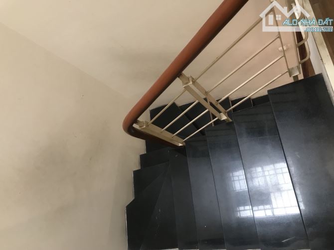 Bán đất tặng nhà 3 tầng_ Hiếm_Phân lô_Ô tô đỗ cửa_Thông tứ tung_Giá đầu tư - 2