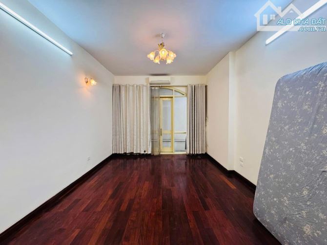 NHÀ HUỲNH THÚC KHÁNG 36m2, 4 TẦNG, MT 5,2m Ô TÔ TRÁNH - KINH DOANH 16,2 TỶ - 2