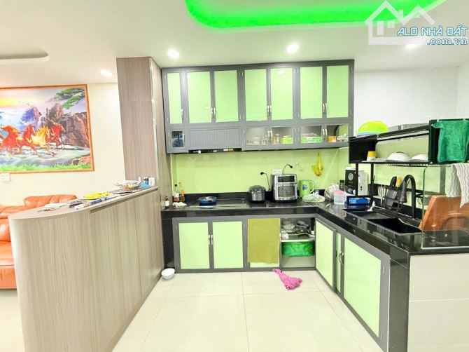 QUẬN 10 , ĐƯỜNG ĐỒNG NAI , 2 TẦNG , DT 4.3m x 12m - CHỈ 11.8 TỶ - 2