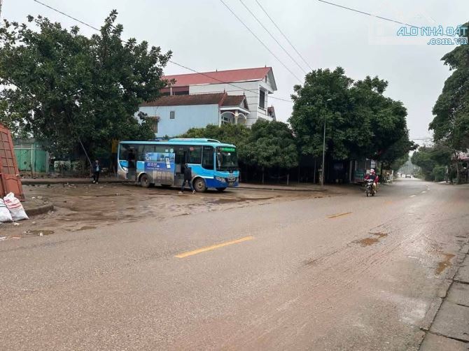 Chỉ hơn #600tr - F0 ạ 👉Đ/c: Đa Hội - Bắc Sơn - Sóc Sơn  👉Đường rộng 4.5m ô tô ra vào tho - 2