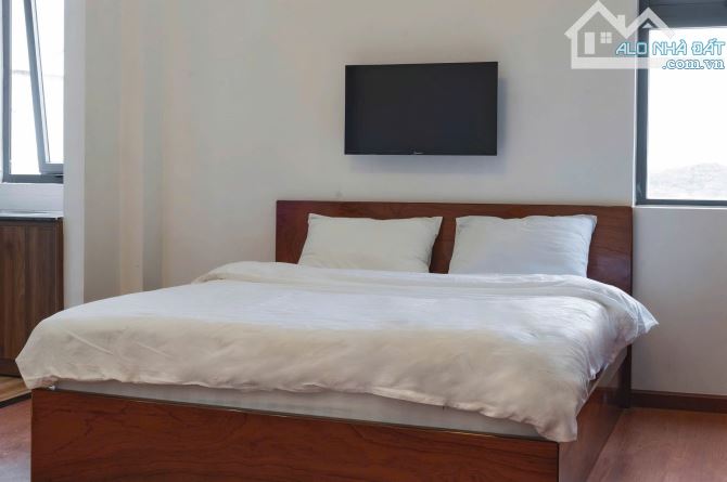 12.5 TỶ SỞ HỮU CĂN KHÁCH SẠN NGANG 6M CỰC ĐẸP NGAY TRUNG TÂM THÀNH PHỐ - 24