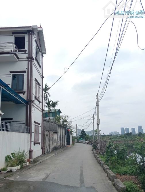 Bán đất đẹp tại Xã Kiêu Kỵ, Gia Lâm - Vị trí tầm nhìn, view công viên - Dt97m2, mt4.2m - 3