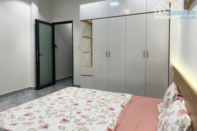 Bán nhà Thích Quảng Đức Phường 5 Phú Nhuận, 4 Tầng 4m x 8m 3 phòng ngủ - Giá 7.45 tỷ TL - 3