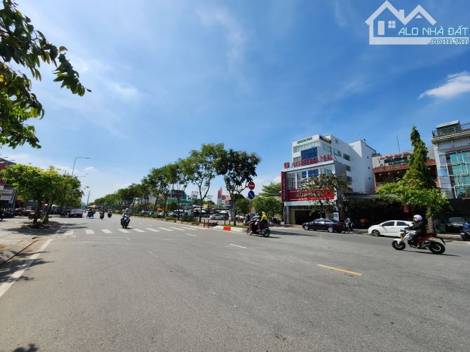 Bán tòa nhà hầm, 5 tầng mặt tiền Trần Não, giá bán 80 tỷ - 3