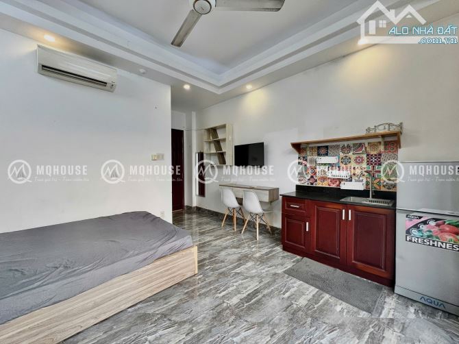 Trống sẵn căn Studio ban công Full nội thất gần ĐH Tài Chính Marketing - 3