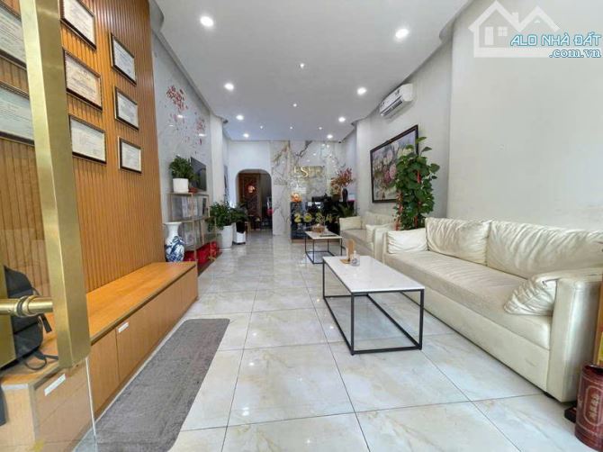 BÁN NHÀ MẶT TIỀN ĐƯỜNG NGUYỄN ĐÌNH CHIỂU,QUẬN 1,DÒNG TIỀN 60 TRIỆU/THÁNG - 3
