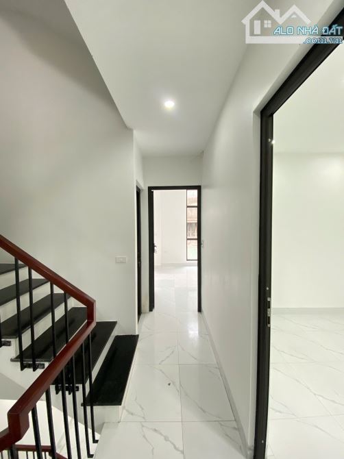 BÁN NHÀ 4 TẦNG – 43M² – GẦN Ô TÔ – BIÊN GIANG, HÀ ĐÔNG - 3