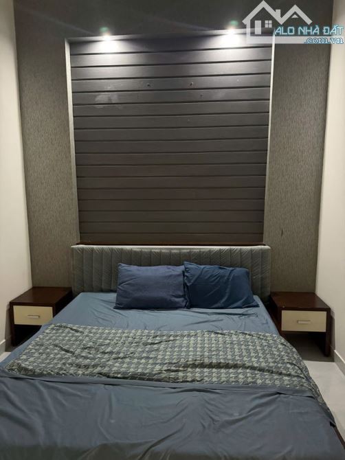 Tân Bình - hẻm xe hơi - 44m2 - 2 tầng - tặng full nội thất - dòng tiền - nhỉnh 6 tỷ - 3