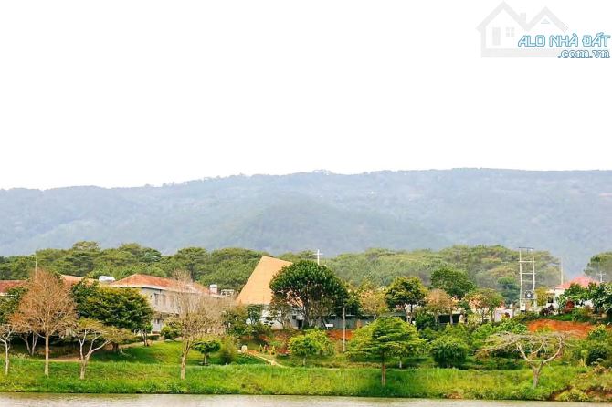 BÁN KHU ĐẤT THỔ CƯ SIÊU RỘNG NẰM NGAY TTHC TT D