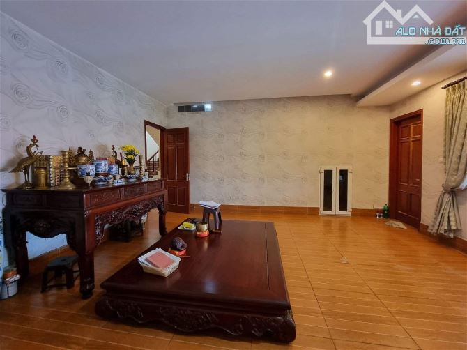 Bán Phân Lô Liền Kề Hoàng Quốc Việt 98m2 Mt 8.5m Oto Tránh Đỗ Ngày Đêm Rộng Thoáng Ở Sướng - 4