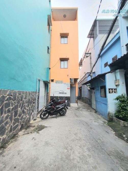 Mặt tiền Nguyễn Văn Nghi P.7 GV, 5 tầng 105m2, sổ vuông công nhận đủ - 4