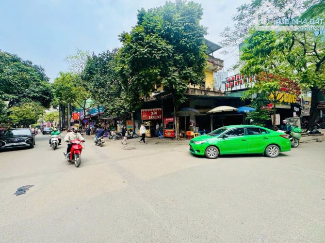BÁN NHÀ CẤP 4, ĐẦU TƯ, MẶT  PHỐ DỊCH VỌNG HẬU, CẦU GIẤY, DT 656M2* MT 18M* GIÁ 205 TỶ - 4