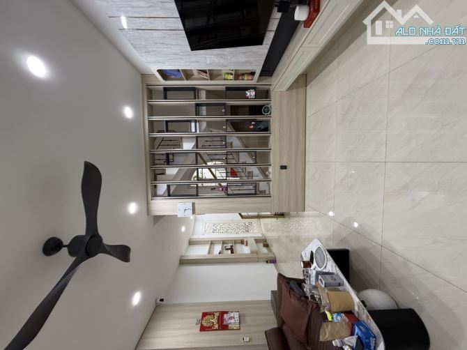 🏚️ Bán nhà 3 tầng HXH Nguyễn Đình Chiểu Q3. Ngang 4,4m dài 14m giá 16,2 tỷ. - 4