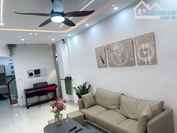 BÁN NHÀ TRƯƠNG ĐỊNH - HOÀNG MAI: 63M², 4 TẦNG, MẶT TIỀN 4M , GIÁ 9.3 TỶ - 4