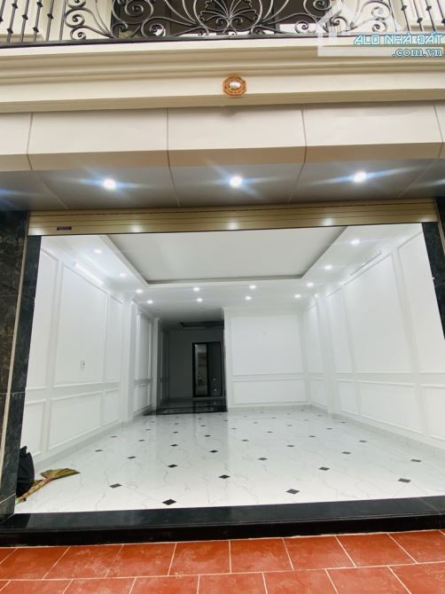 KIM ĐỒNG-60m-nhỉnh 21 tỷ- Ô TÔ VÀO NHÀ- THANG MÁY ĐẲNG CÂP- Ở - LÀM VĂN PHÒNG CỰC ĐỈNH - 4