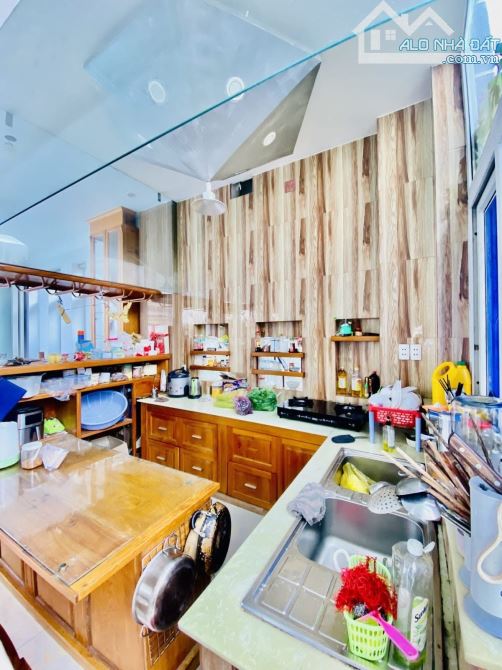Biệt thự Tân cổ điển - Mặt tiền gần Lê Văn Việt - Giá 40 Triệu/m2 - Quận 9 - 5