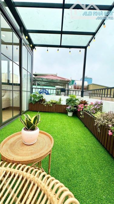 BÁN CCMN  LÁNG HẠ ĐỐNG ĐA 75M 7 TẦNG DOANH THU HƠN 1 TỶ NĂM GIÁ 18,5 TỶ - 6