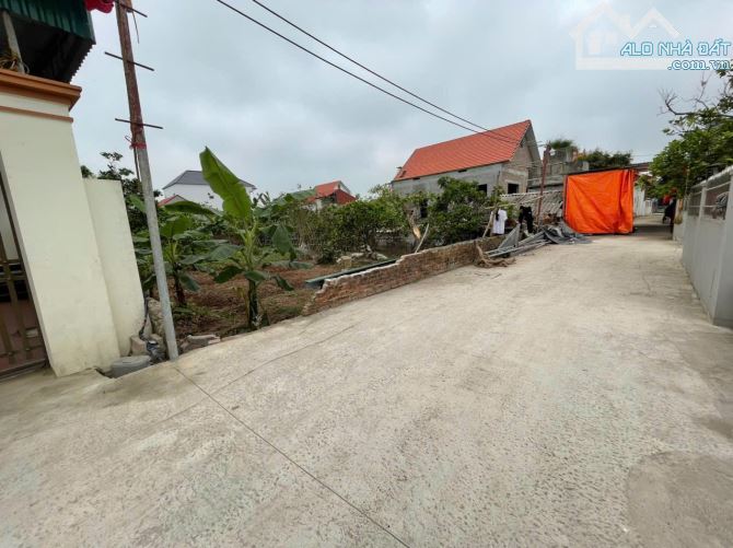 + Thổ cư Đông Tảo - Khoái Châu HY chỉ hơn 2 tỷ  + Đường to 3,5m  2 xe ô tô 🚙 tránh nhau - 7