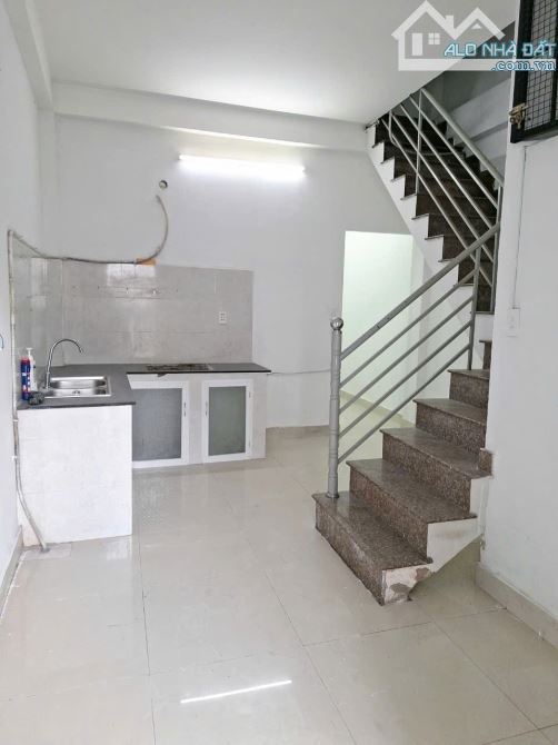 Bán gấp nhà 107m2, 2 tầng, hẻm 5m, Nguyễn Thị Định, P.Thạnh Mỹ Lợi, Q.2, chỉ 8.2 tỷ còn TL - 7