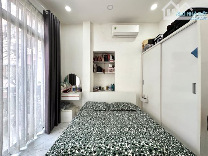 🌟 PHÚ NHUẬN - LÊ VĂN SỸ – 4 TẦNG (4m x 9m) - 5PN – CHỈ 15M RA MẶT TIỀN – 7.X ĐỒNG 🌟 - 7