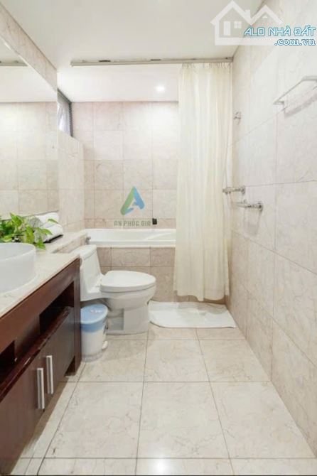🔥 CHO THUÊ VILLA CAO CẤP – 750M², ĐƯỜNG 30M, FULL NỘI THẤT CAO CẤP - 4500 ĐÔ/ THÁNG - 7