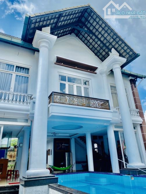Biệt thự Tân cổ điển - Mặt tiền gần Lê Văn Việt - Giá 40 Triệu/m2 - Quận 9 - 8