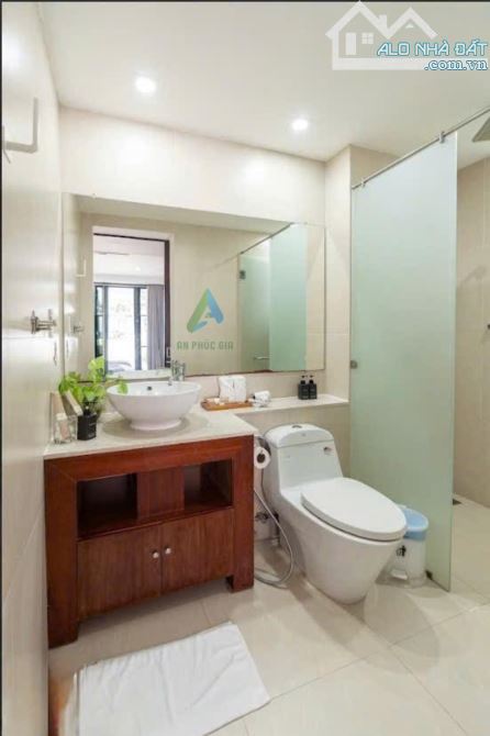 🔥 CHO THUÊ VILLA CAO CẤP – 750M², ĐƯỜNG 30M, FULL NỘI THẤT CAO CẤP - 4500 ĐÔ/ THÁNG - 8