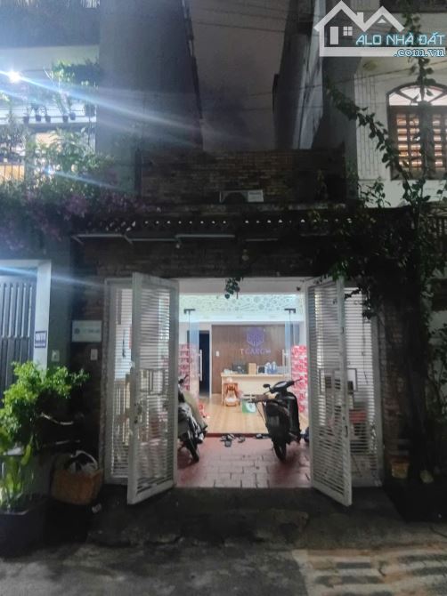 Bán nhà hẻm 8m - 158 Hoàng Hoa Thám, P12, Tân Bình - 4mx20m - Giá chỉ 11.7 tỷ còn TL