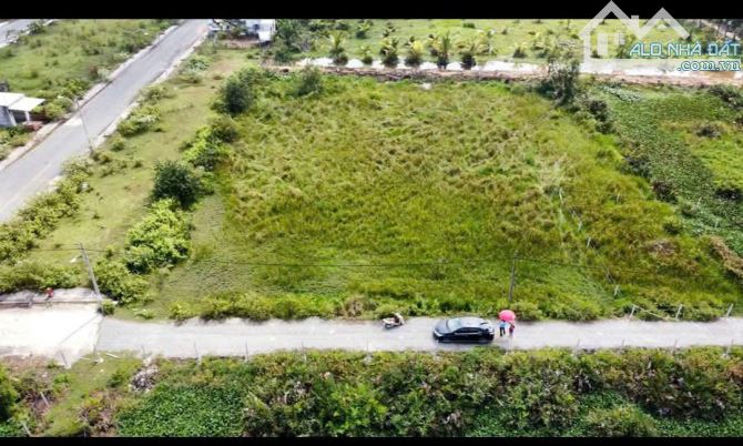 Bán đất thổ cư 3000m2, vị trí đẹp, tp Thủ Đức, gần Quốc lộ, chợ, tiềm năng đầu tư, giá 70ỷ