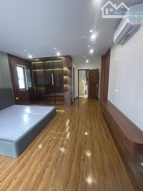 🏡 BÁN NHÀ ĐẸP Cổ Linh – Long Biên 55M² – MT 4.2m - 7 TỶ (TL)