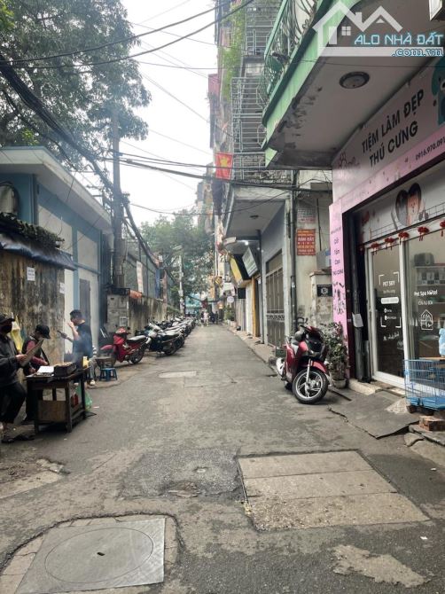 BÁN NHÀ THÁI HÀ  ĐỐNG ĐA , NHÀ 5 TẦNG CŨ, GIÁ 11.2 TỶ,NGÕ THÔNG , KINH DOANH,