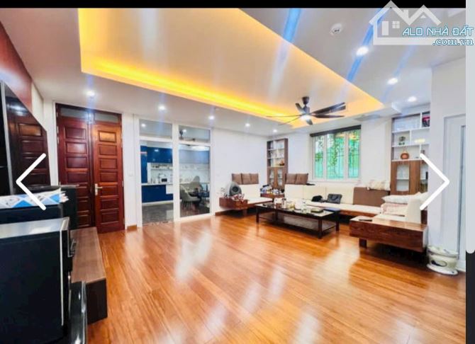 SIÊU HIẾM TÂY HỒ HOÀNG HOA THÁM 140M X6T MT 5 M GIÁ BÁN 42,5 TỶ  SIÊU PHẨM DÒNG TIỀN TÂY H