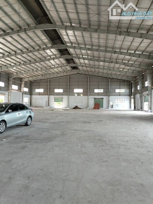 Cho thuê kho xưởng kCN Long Hậu Long An- 5000 m2- 330 triệu/tháng