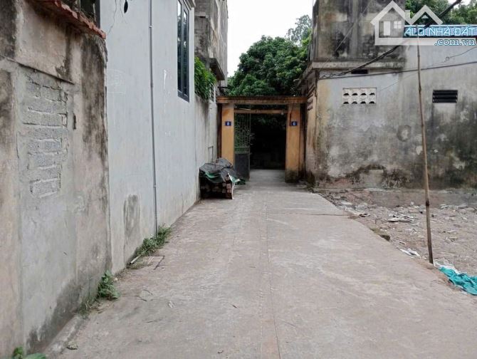 Bán đất Đại Phùng, Đan Phượng, 40m ô tô, kinh doanh, ở , sướng , nhỉnh 2 tỷ 5