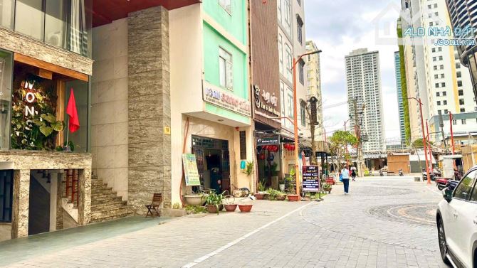 HÀNG HIẾM XÂY KHÁCH SẠN KHU PHỐ TÂY AN THƯỢNG 162M2 NGANG 9M MẶT TIỀN ĐỖ BÍ GIÁ TỐT !