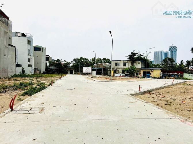 Bán đất khu đấu giá 193 Văn Cao