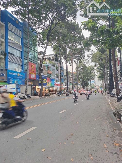 BÁN MTKD NGÔ GIA TỰ, NGUYỄN TRI PHƯƠNG, Q5 - CĂN GÓC, NGANG HƠN 5M, 67M2, CHO THUÊ - 20 Tỷ