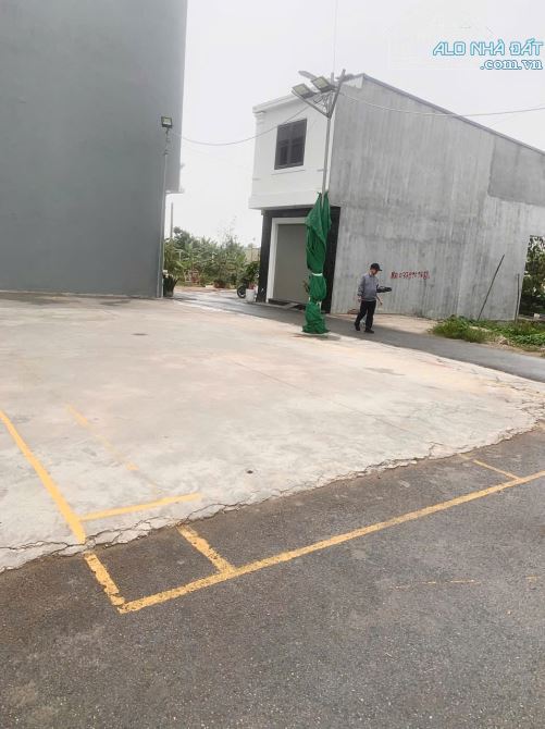 Siêu phẩm tại thị trấn An Dương 52.6m, ô tô vào tận đất - giá học sinh chỉ 1.35 tỷ