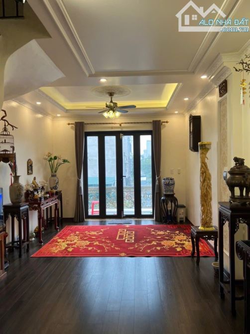 Bán nhà hoài đức,50m2 5T MT4m phân lô vỉa hè kinh doanh giá 12tỷ