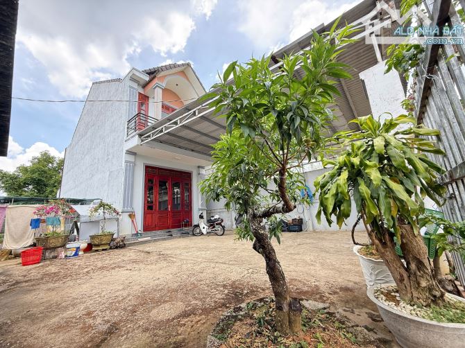 Bán Gấp Villa Nội Khu Nghỉ Dưỡng Chỉnh Chu 259m2 Ngang Hơn 11m Đường Ô Tô 12m Tránh Nhau