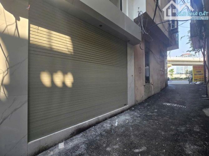 BÁN NHÀ PHỐ HOÀNG CẦU, ĐỐNG ĐA, VIEW HỒ, LÔ GÓC, DÒNG TIỀN, DT 80M2*MT 5.7M* GIÁ 18.5 TỶ