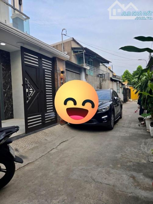 BÁN NHÀ PHƯỚC THIỆN, 3 TẦNG,BTCT, 4PN, DT 62M2, ĐỐI DIỆN VINHOME THỦ ĐỨC, NHỈNH 5 TỶ