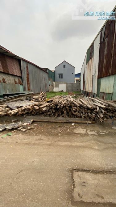 BÁN 64,7M2 ĐẤT THỤY LÂM - ĐÔNG ANH, Ô TÔ TRÁNH, VIEW SÂN BÓNG