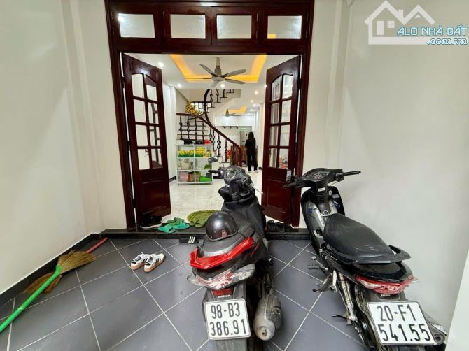 SIÊU PHẨM ĐÀO TẤN BA ĐÌNH 11Tỷ 50m 4T MT 4m NGÕ THÔNG TRUNG TÂM ĐẸP MỚI LUNG LINH Ở LUÔN