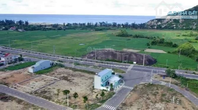 Cần bán lô đất rộng 200m2 tại Tân Thanh - Cát Tiến giá 1ty179